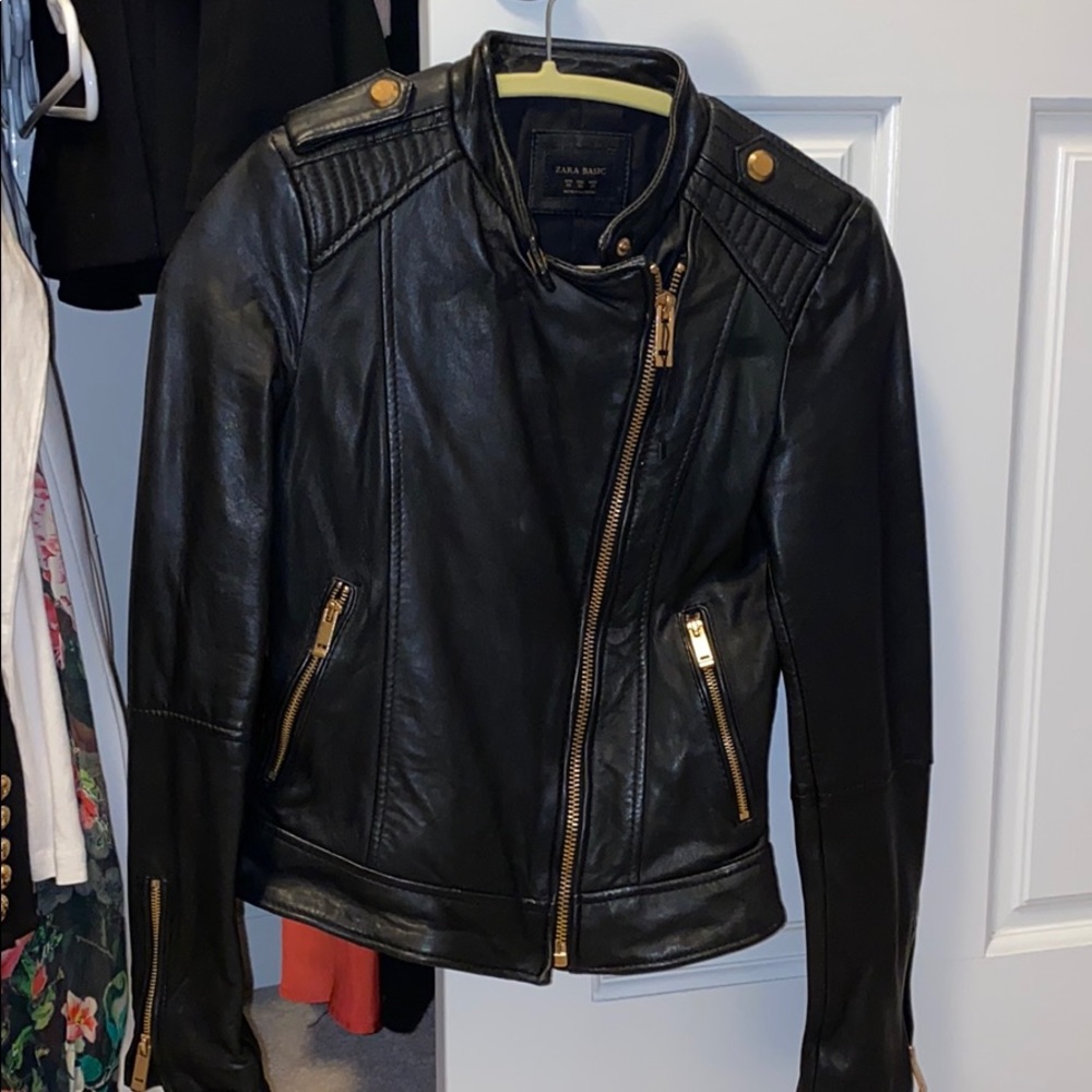 Zara Leather coat XS
